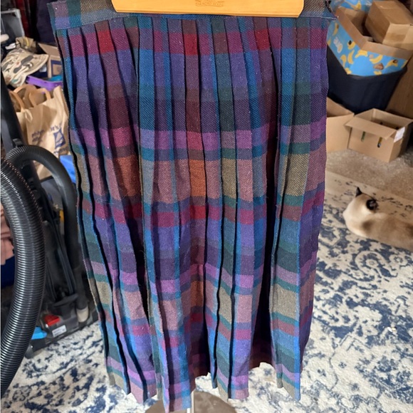 Pykettes Dresses & Skirts - Vintage 70s Wool Blend Pykettes Pleated Plaid Midi Skirt Sz 10
